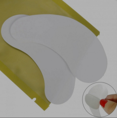 Maska pod oči rozjasňujúca s vitamínom C